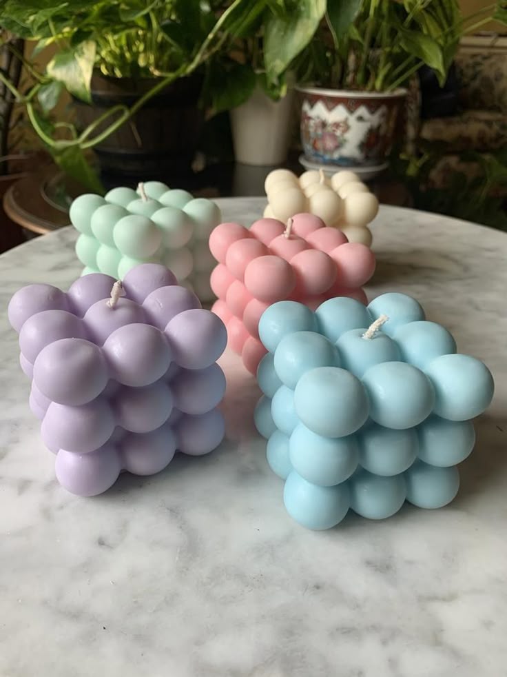 Large Bubble Candle 🫧 | A Statement Piece for Your Space